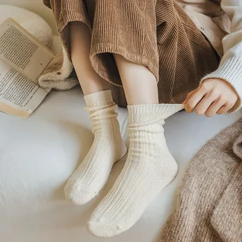 Нови Зимни Чорапи Дамски Кашемирово-вълнени Изолирана от Дамски Чорапи Сокс Японската Мода Harajuku, Обикновена Минерални Дълги Чорапи