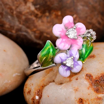 Эстетичные дамски пръстен с цветя, лента сребрист цвят, ярък цветен емайл, дизайнерски пръстен на пръста си, за партита, ефектни бижута за момичета