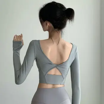 Женска тениска за практикуване на йога с подплата в гърдите, секси монтиране спортен топ с дълги ръкави, основата за джогинг, без табли, бързосъхнеща облекло за фитнес зала