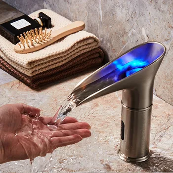 Onyzpily led Светлинен смесител за мивка, Меден водопад, Автоматичен сензор за контрол на температурата, смесител за мивка в банята, светещи кран