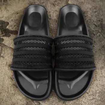 Чехли 2019 нови летни висококачествени меки масажни чехли Модерен мъжки чехли