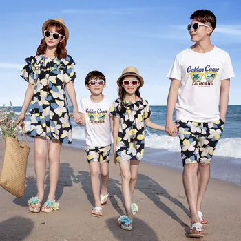 Еднакви комплекти за семейството, летни плажни рокли за майки и дъщери, памучни ризи и шорти за баща и син, дрехи за любителите на морето