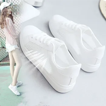 Спортни обувки от окото на материала, лятна нова дишаща бели обувки, дамски ежедневни обувки за студенти
